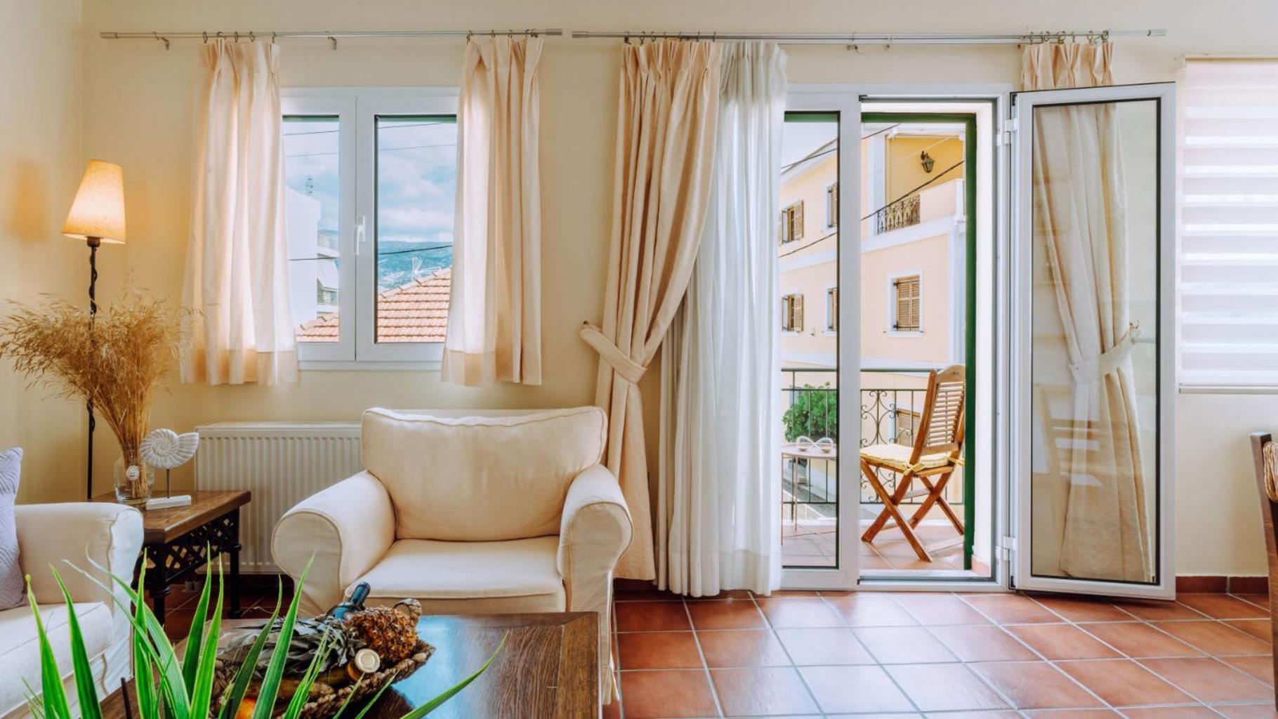 Lithostroto Suites Аргостолион Экстерьер фото